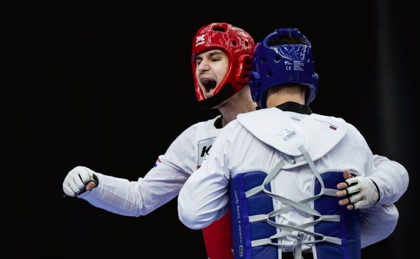Hrvatski taekwondo dugo će još pamtiti SP u Bakuu. Paško Božić osigurao je već šestu medalju
